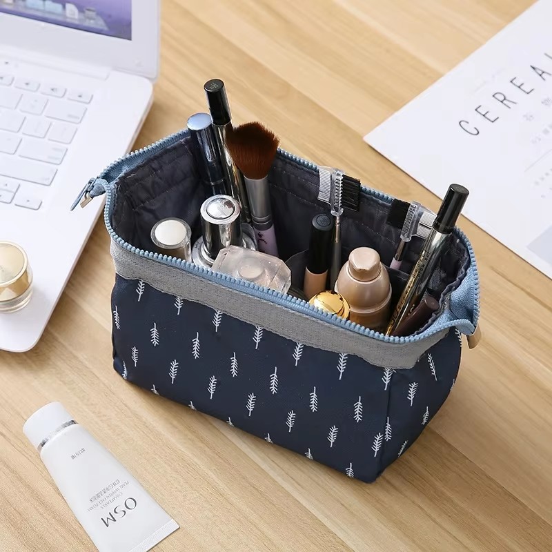 Nuova Borsa Cosmetica alla Mod - Beauty Makeup Women recensione e prezzo